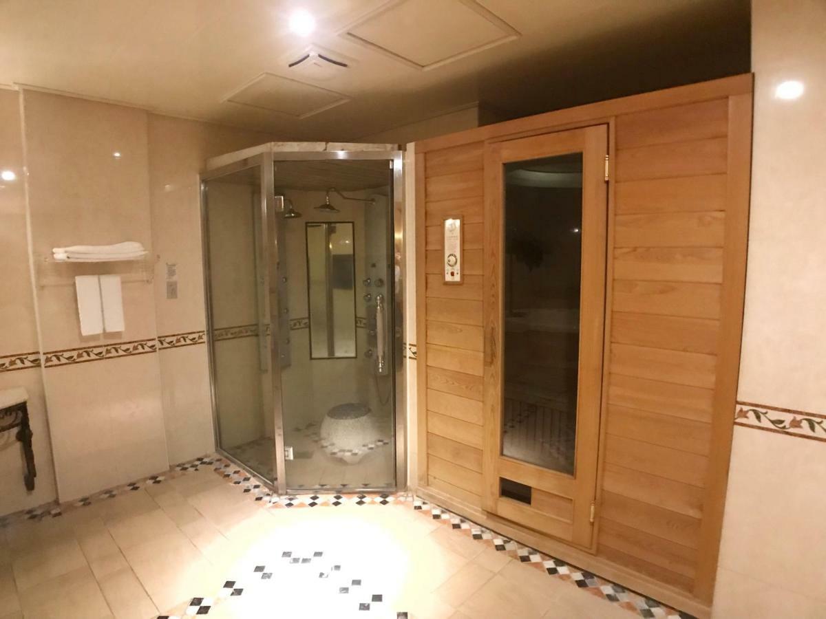 Daniel Spa Motel Pingzhen Екстериор снимка